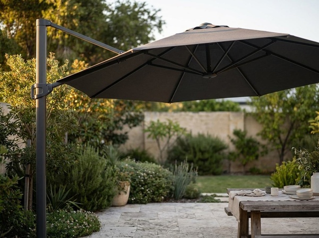 Side-post Umbrellas