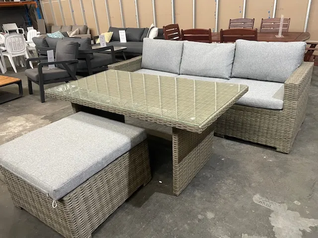 Acacia Lounge 3pc