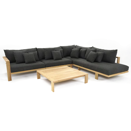 New York Chaise Lounge Setting