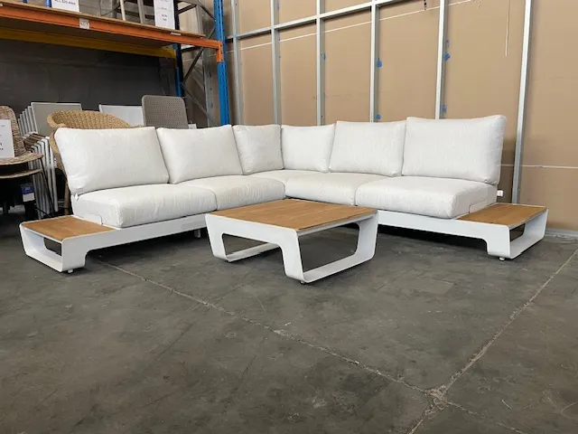 Brooklyn 5 Seat Corner Lounge with Coffee Table