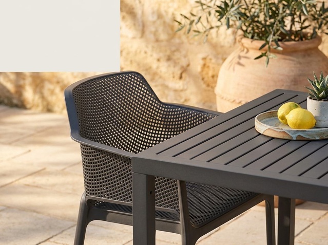 Nardi® Resin Dining